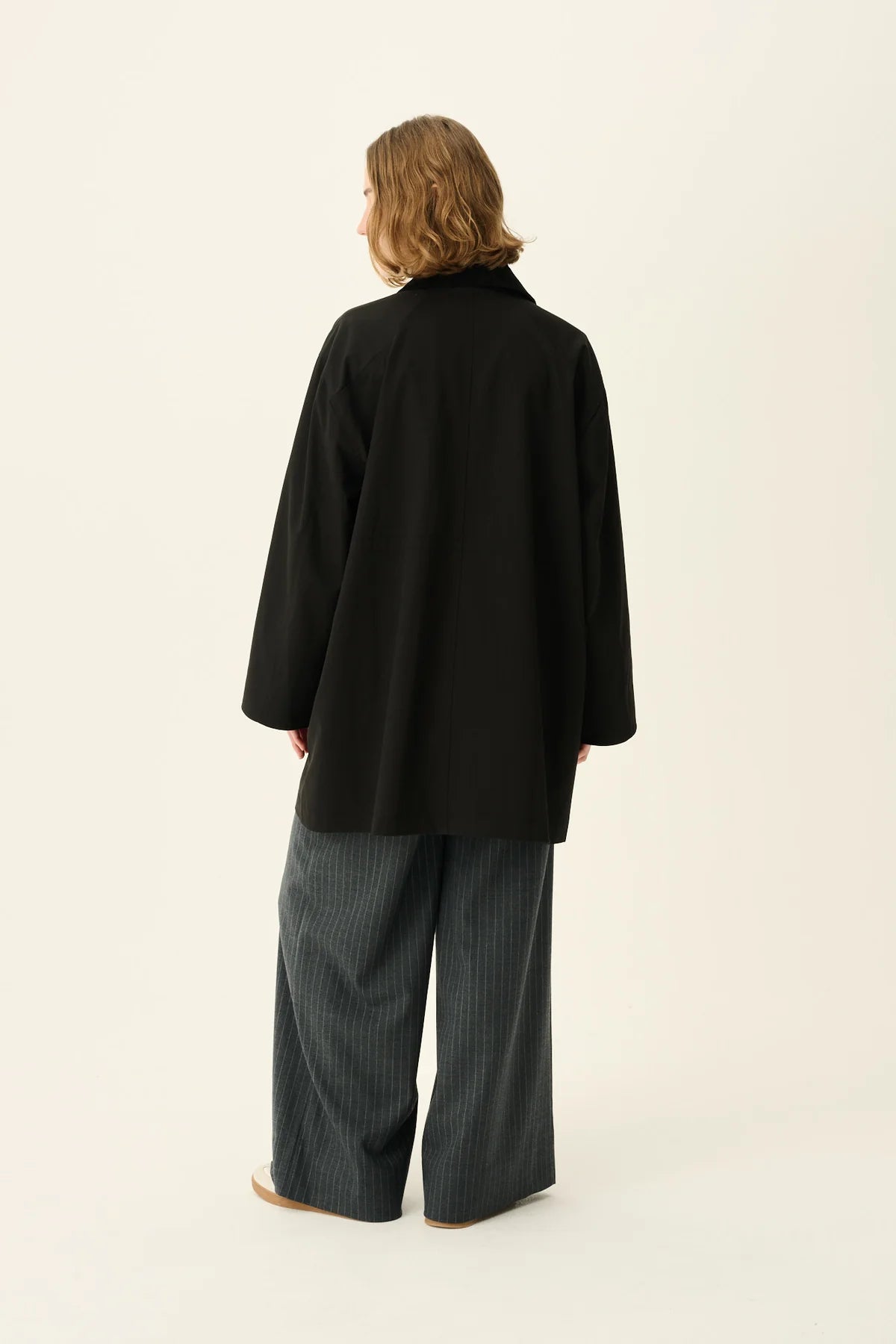 Cimana recyckled heavy trenchjacket - Black