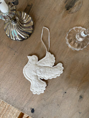 Broderet due ornament - stor