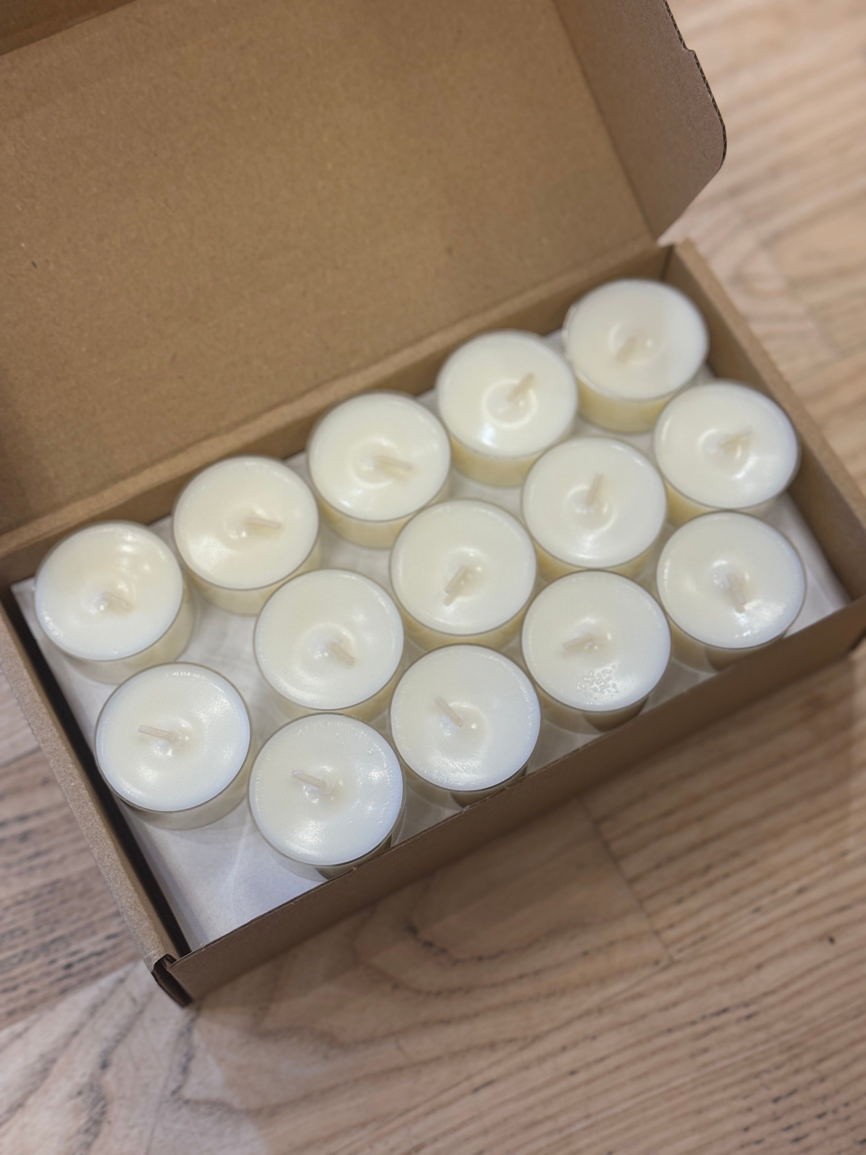 Små fyrfadslys - æske med 42 stk.