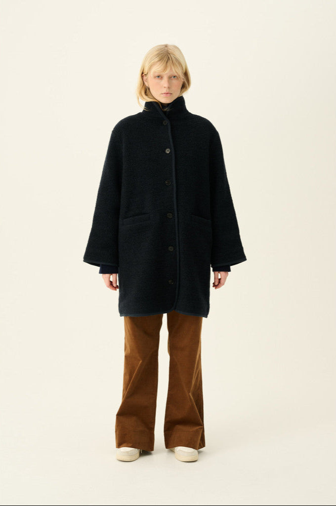 Cedar Teddy Coat - Dark Navy