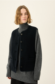 Cas Teddy vest - Dark Navy