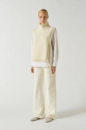OR Wool pullover vest - off-white