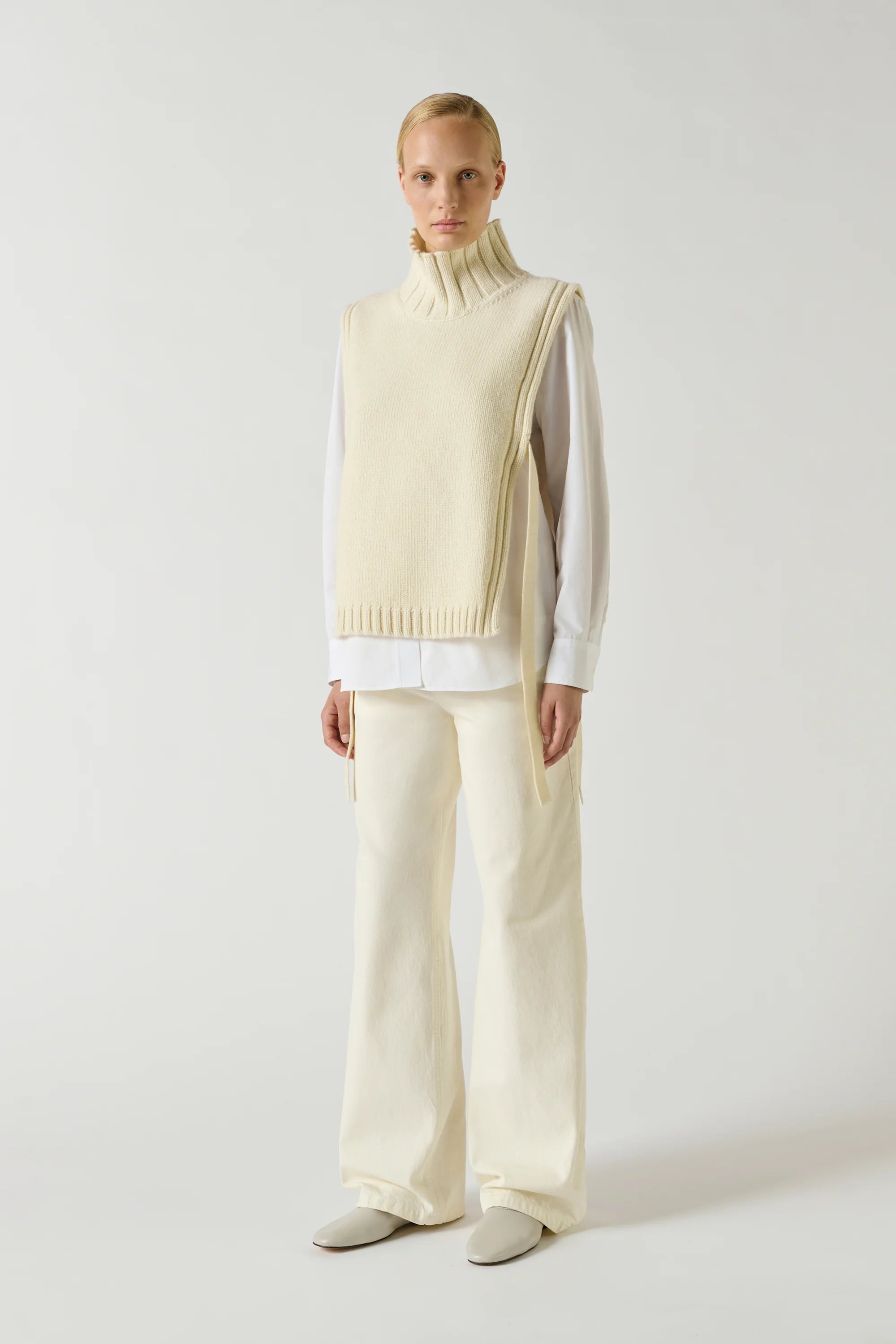 OR Wool pullover vest - off-white