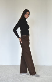 April highneck - black