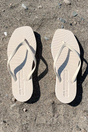 Sleepers Tapered flip flops - Eggnog