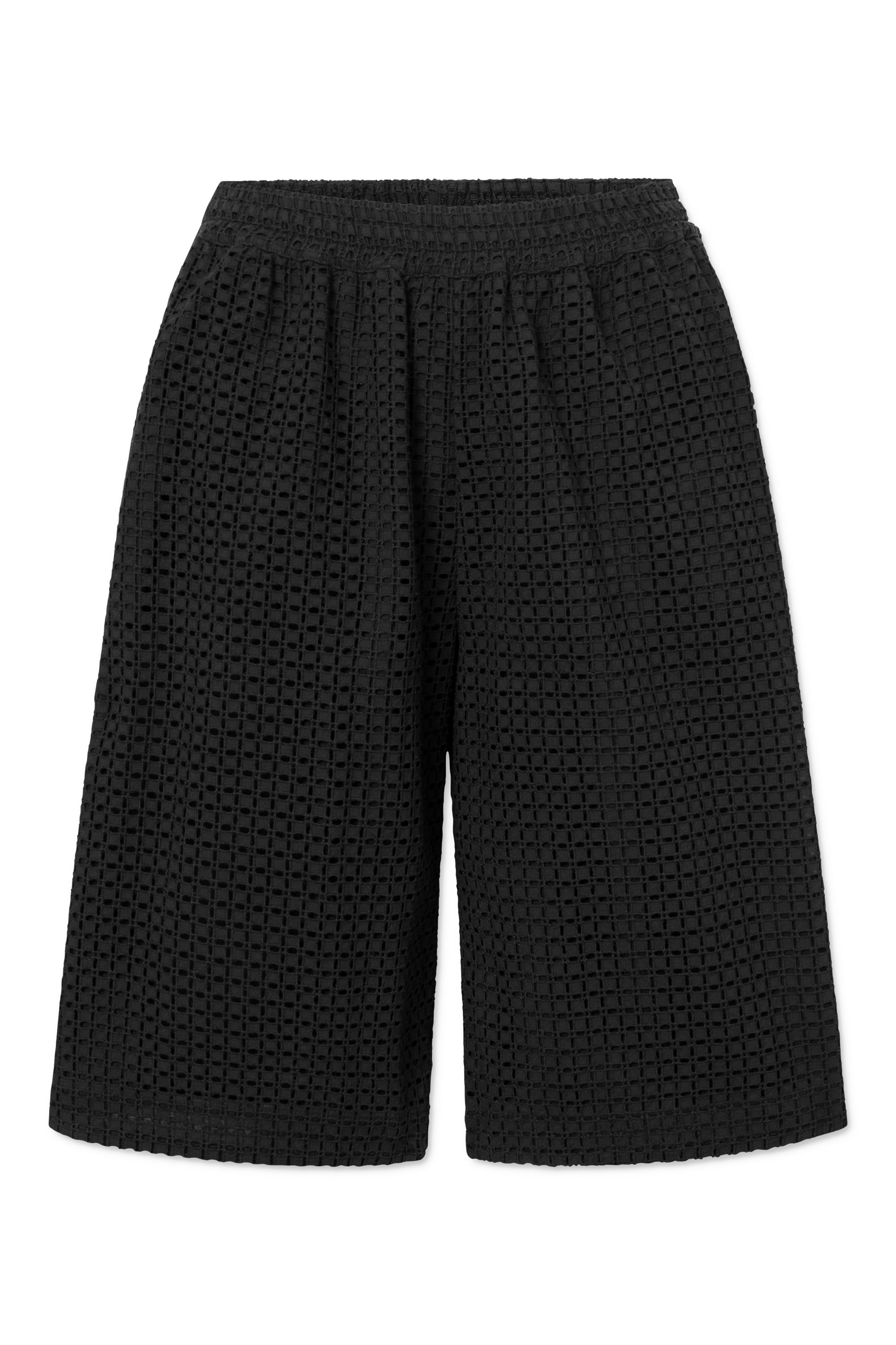 Perley Black broderie anglaise short pant