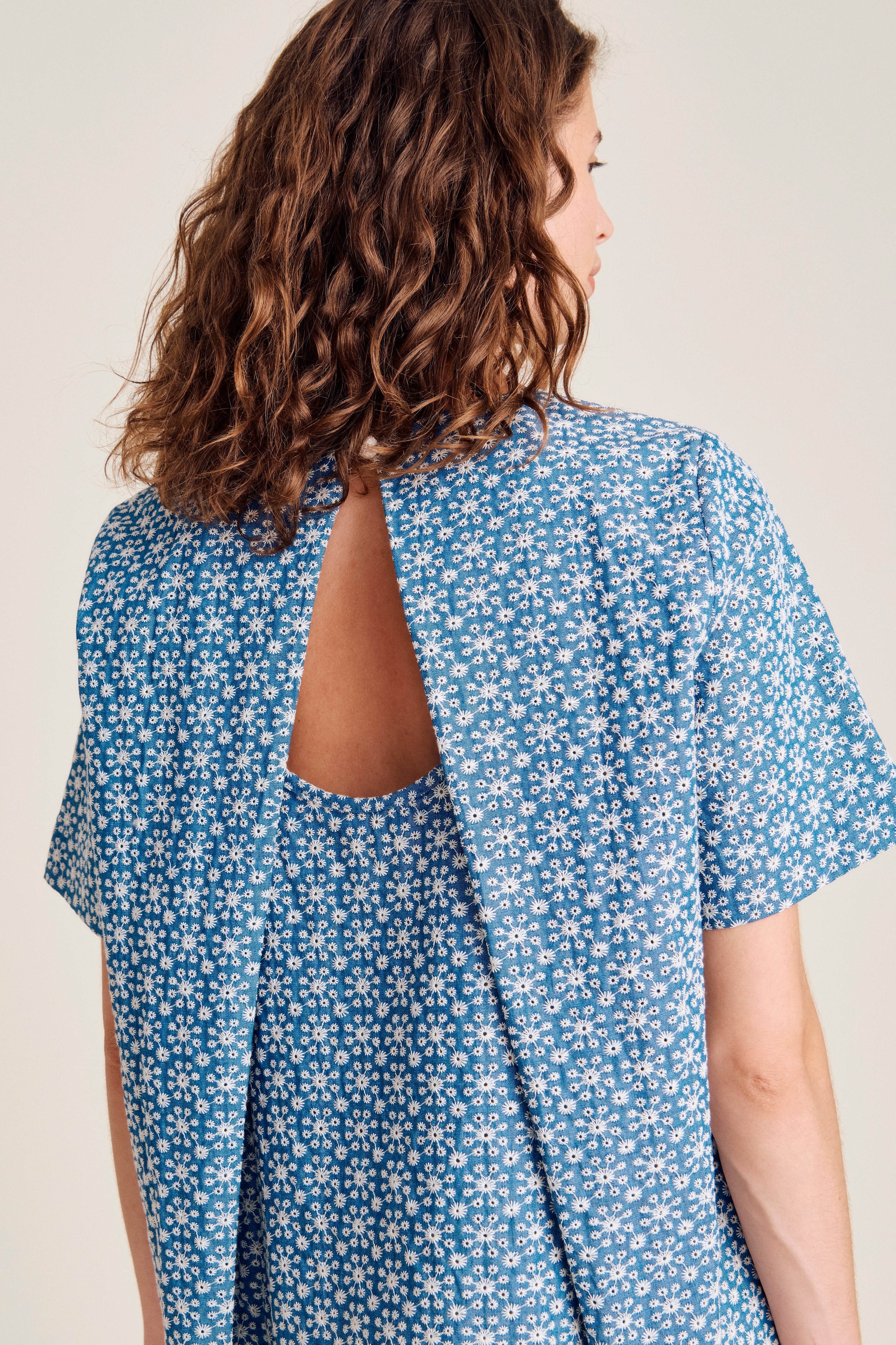 Montgomery bluse - White flower denim
