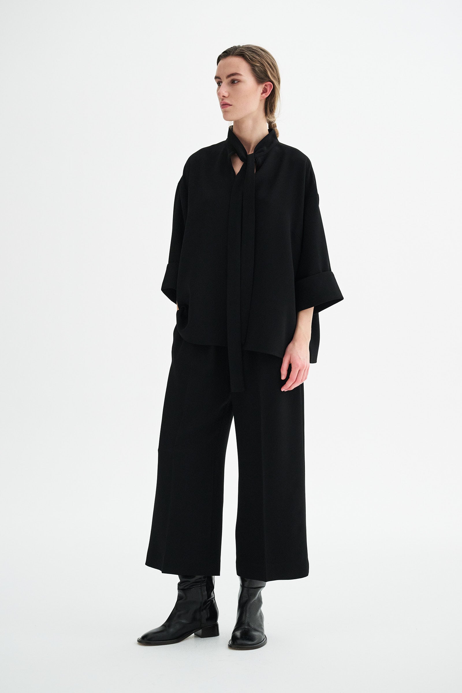Siva crepe georgette blouse - Black