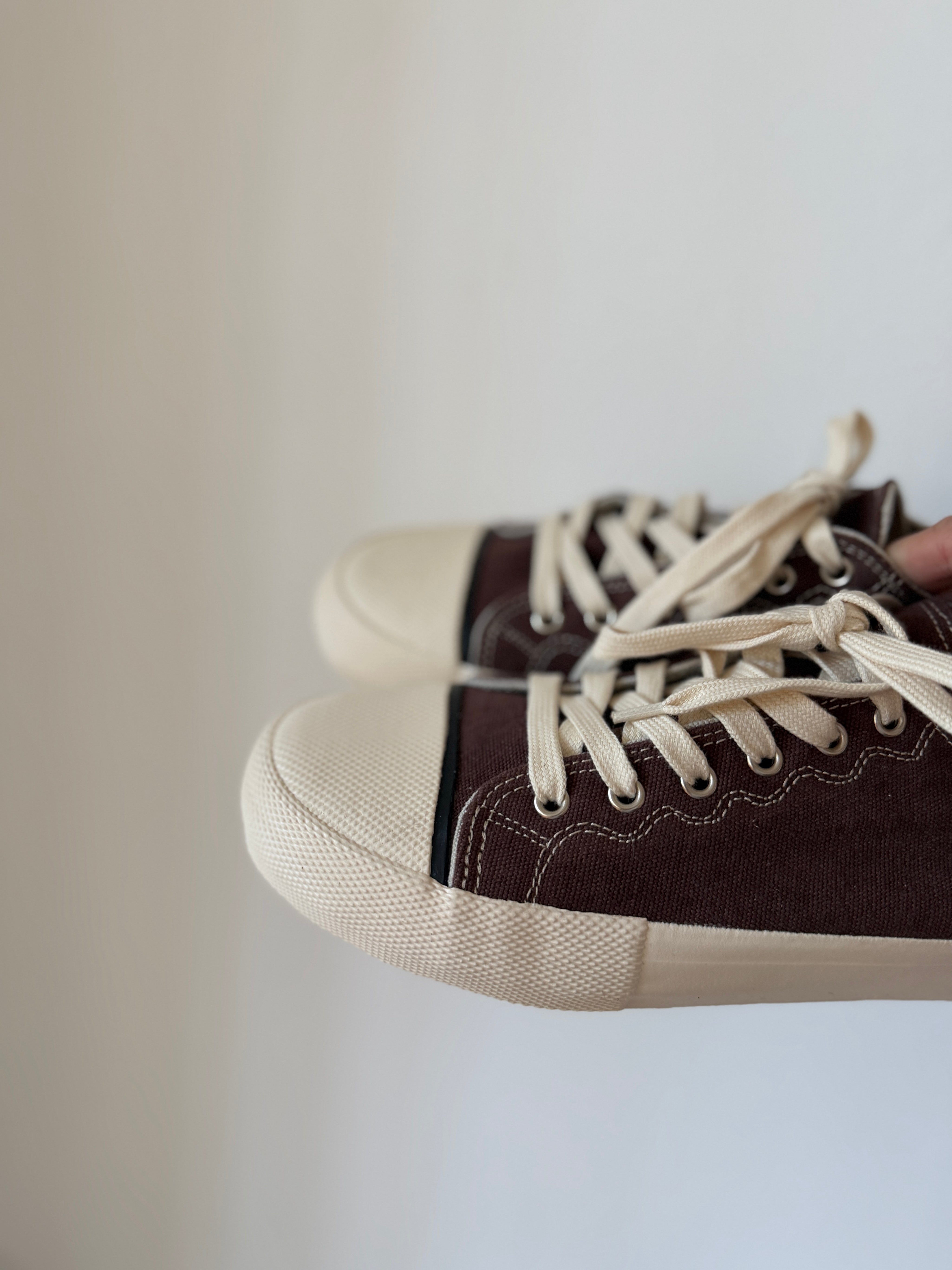 Wollow Dolores - Brown