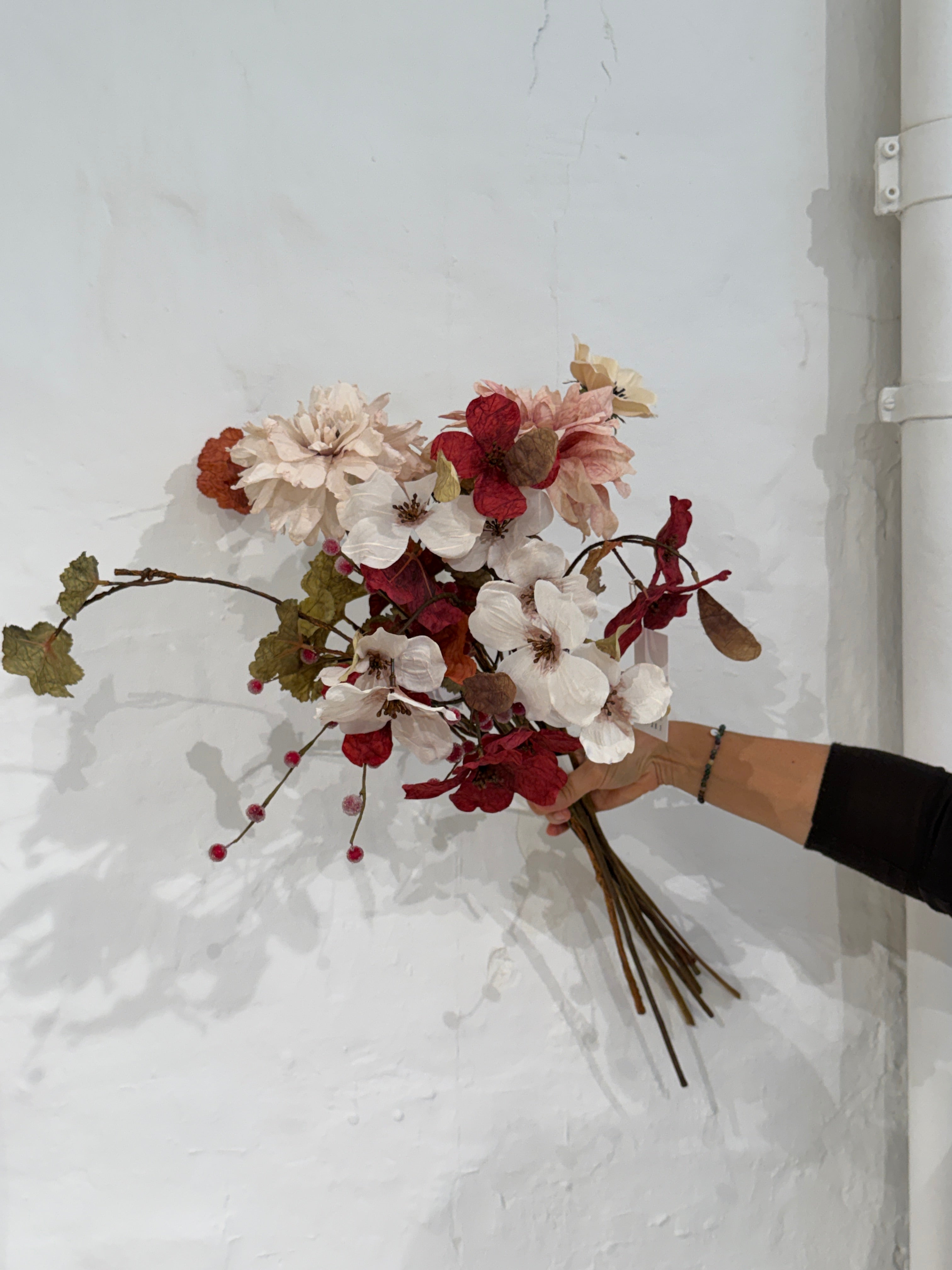 Coral bells flower - white