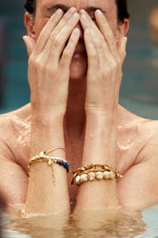 Golden link bracelet