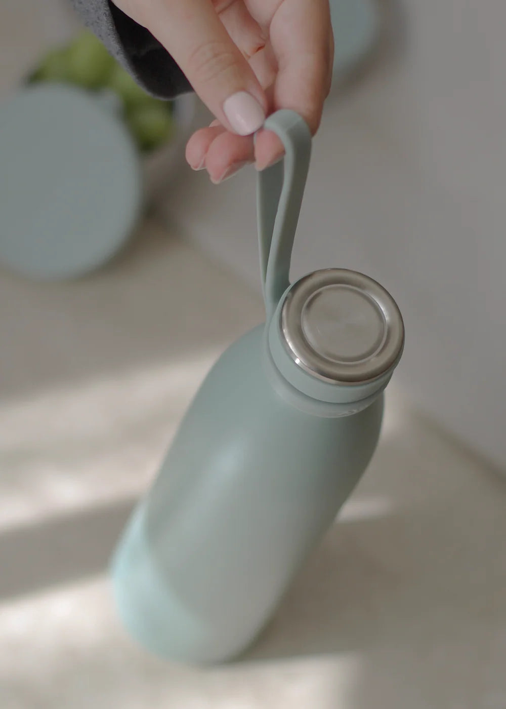 Bottle handle - mint green
