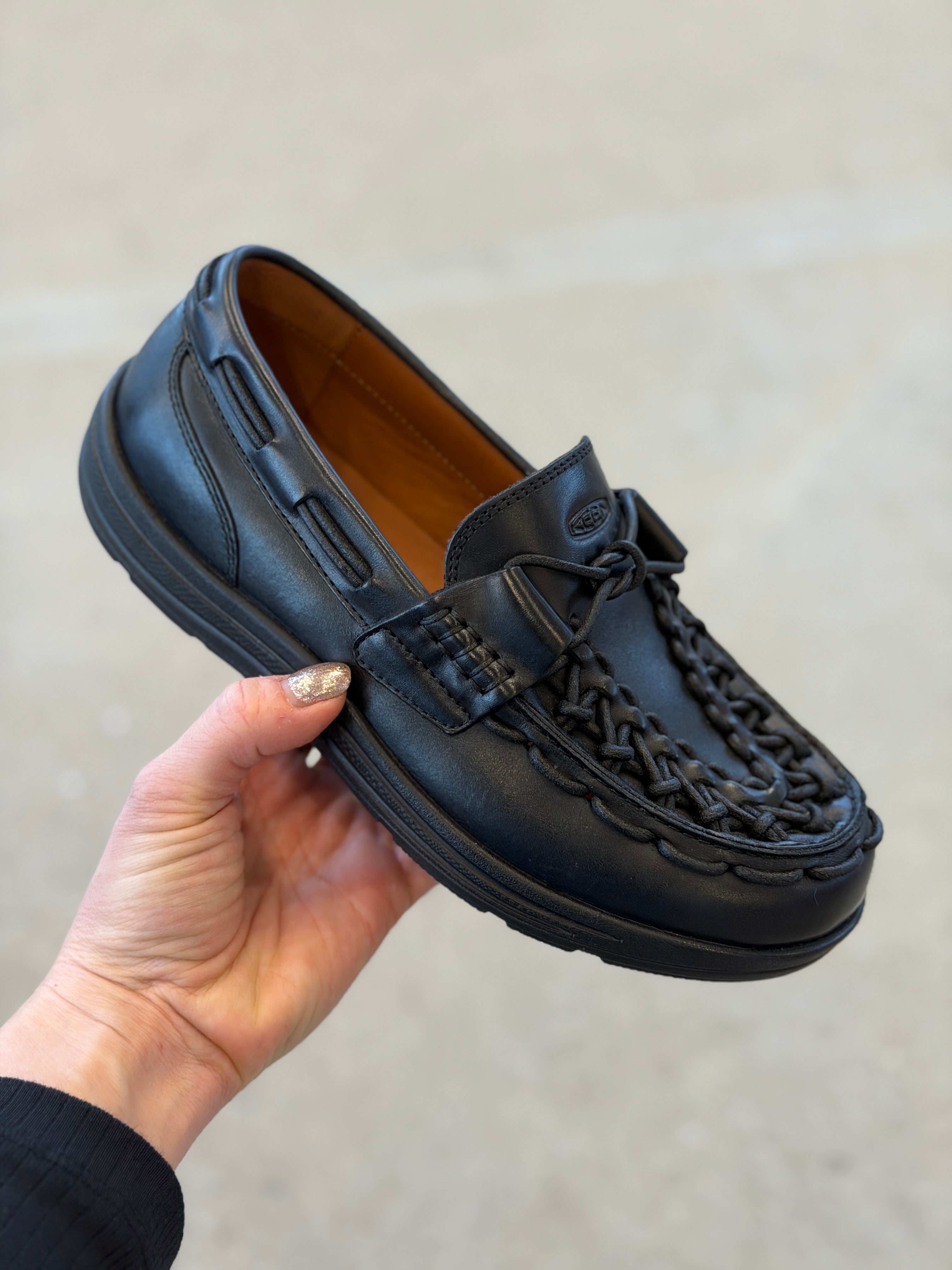 Women's UNEEK Loafer - Nocturnal black