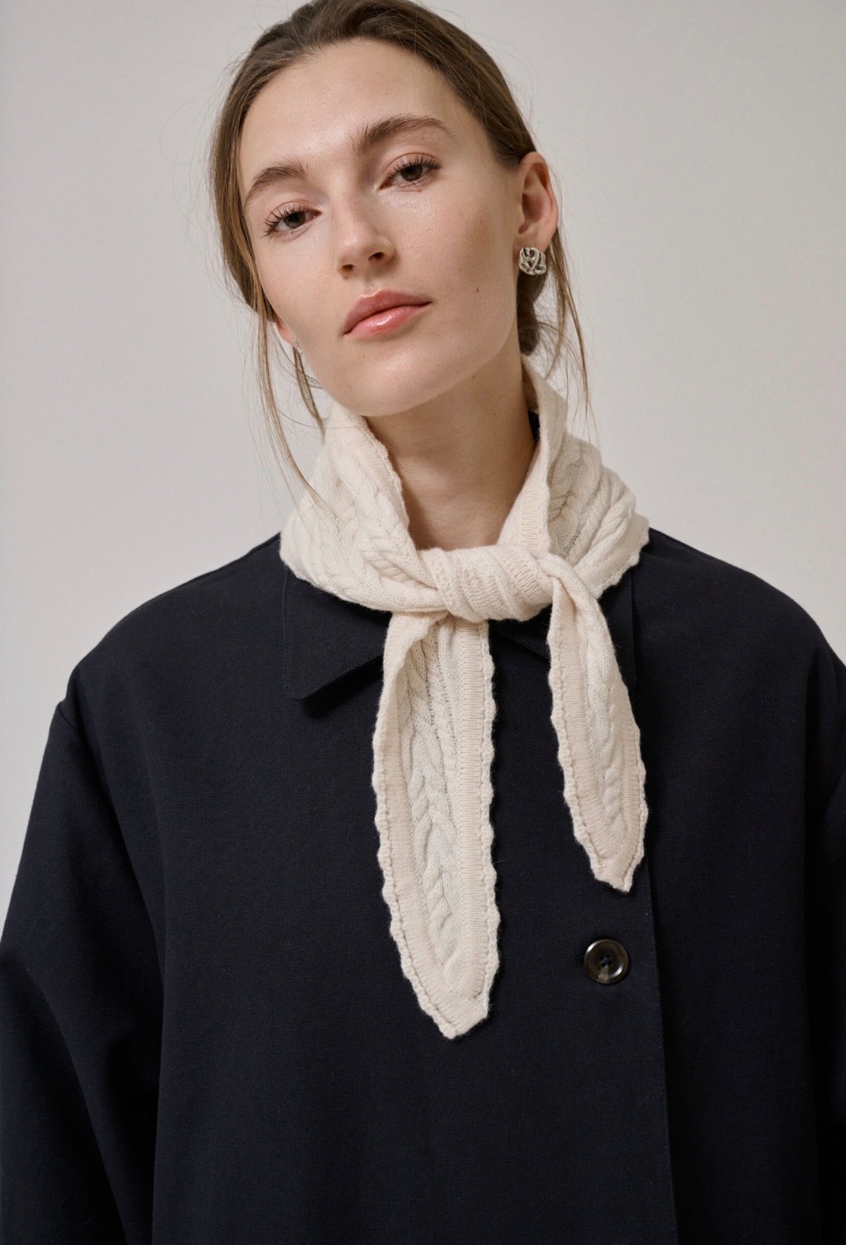 Meadow triangle scarf - White sand