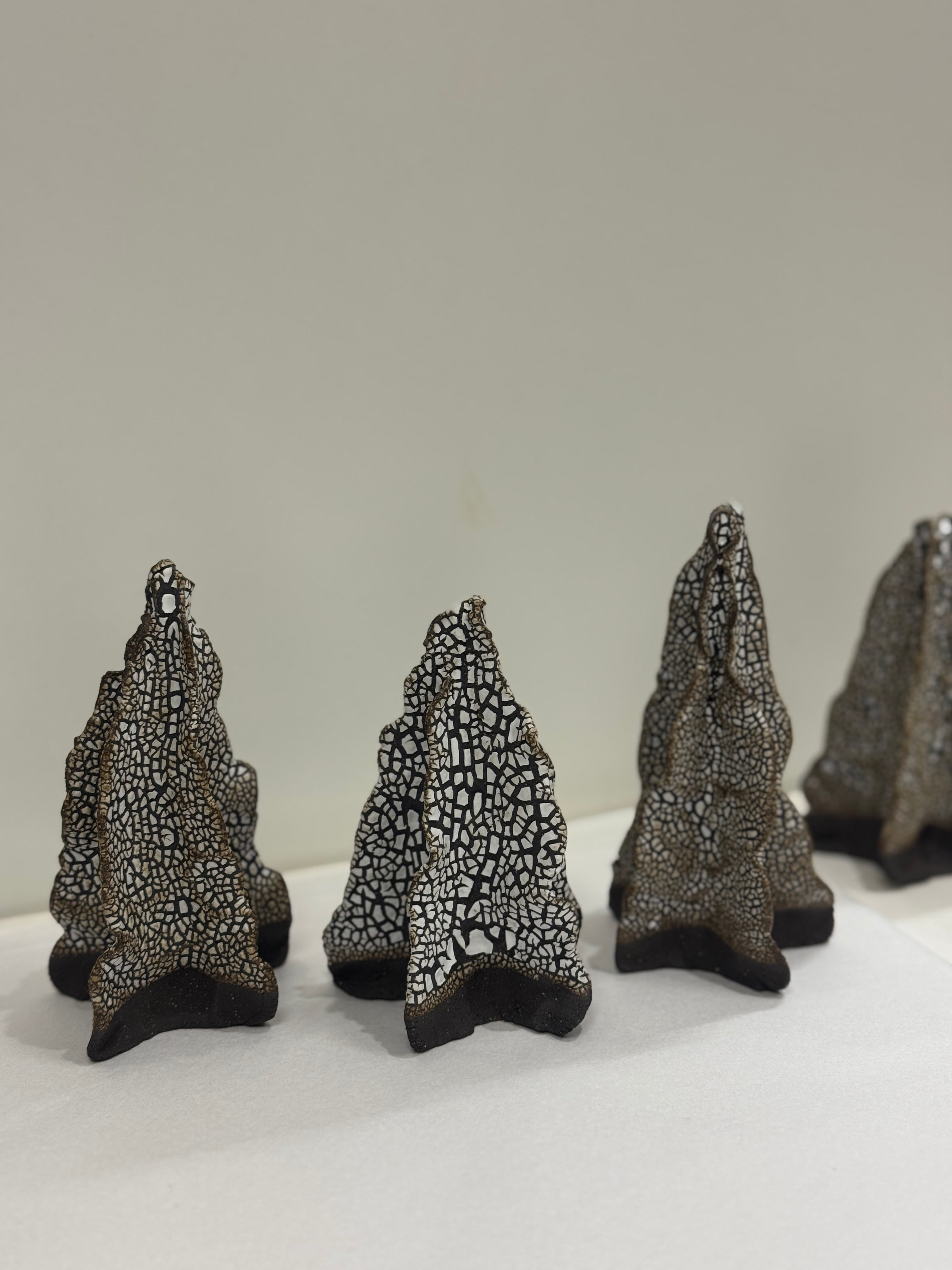 Keramik juletræ - sort