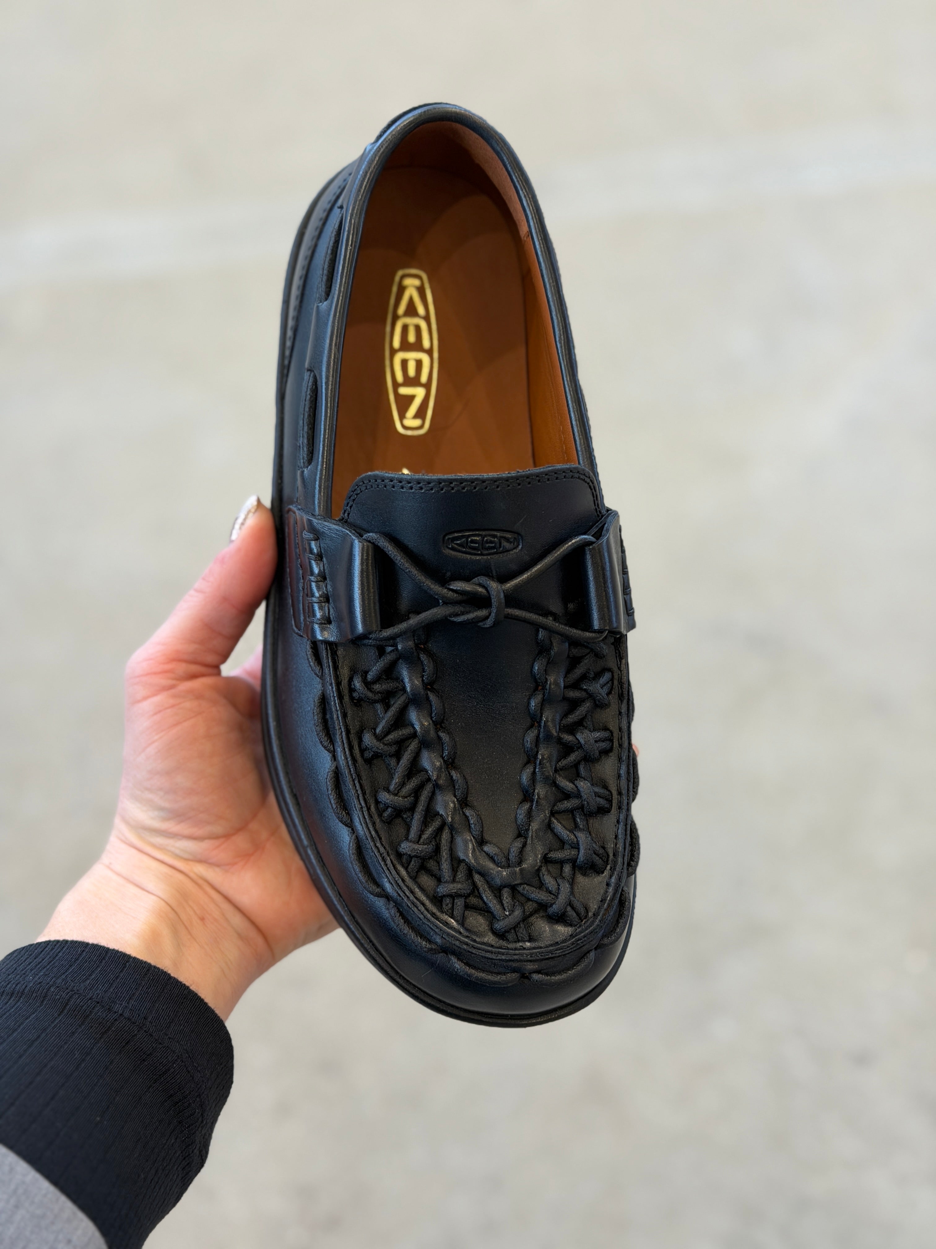 Women's UNEEK Loafer - Nocturnal black