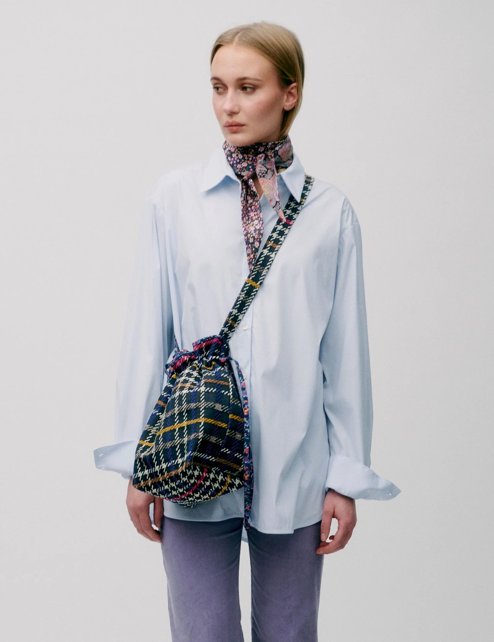 APOF_Nynne_Light_Blue_Palma_Kaleidoscopic_Phoebe_Jo_Paula_Crossbody1.webp