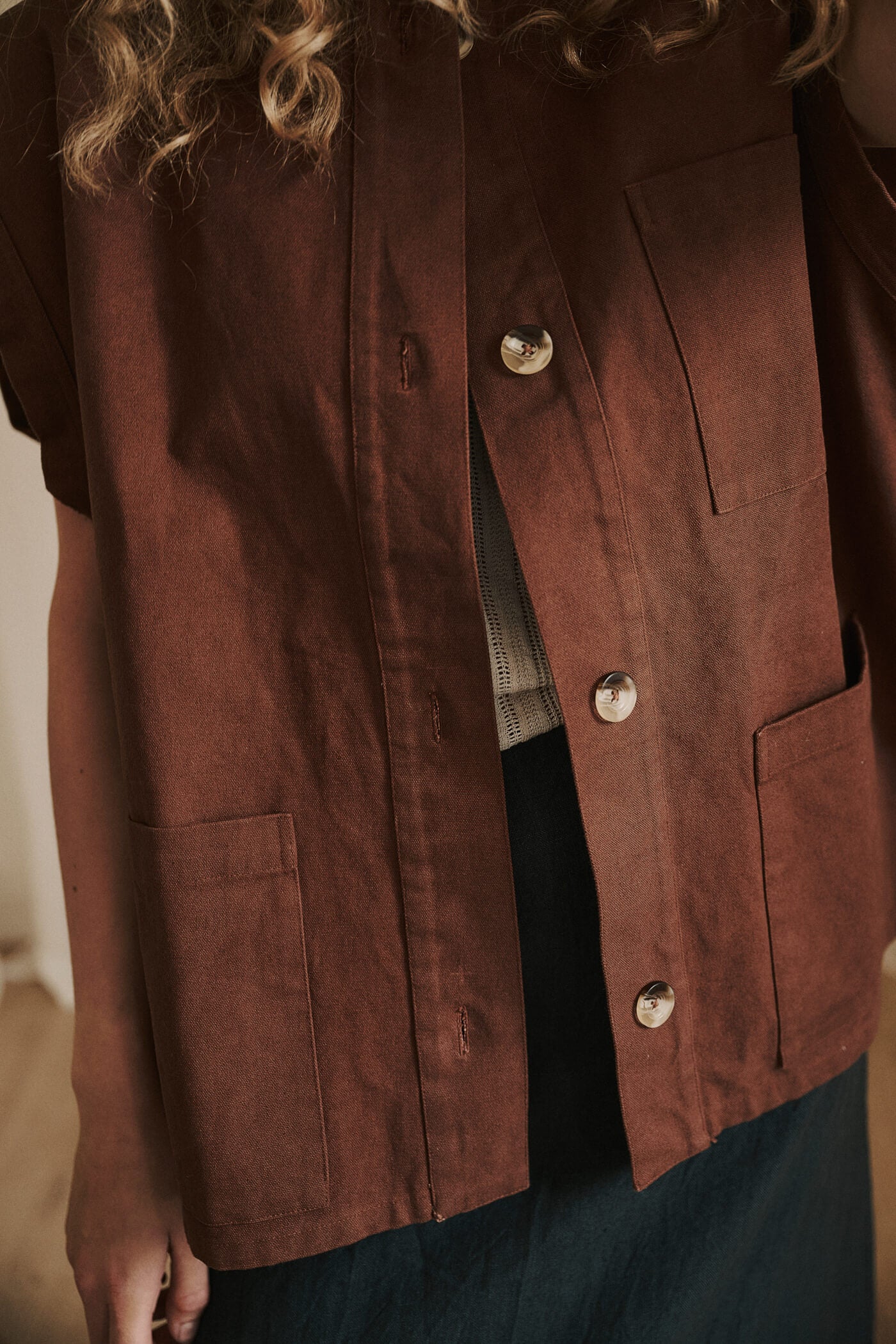 Luna waistcoat - Cambridge Brown