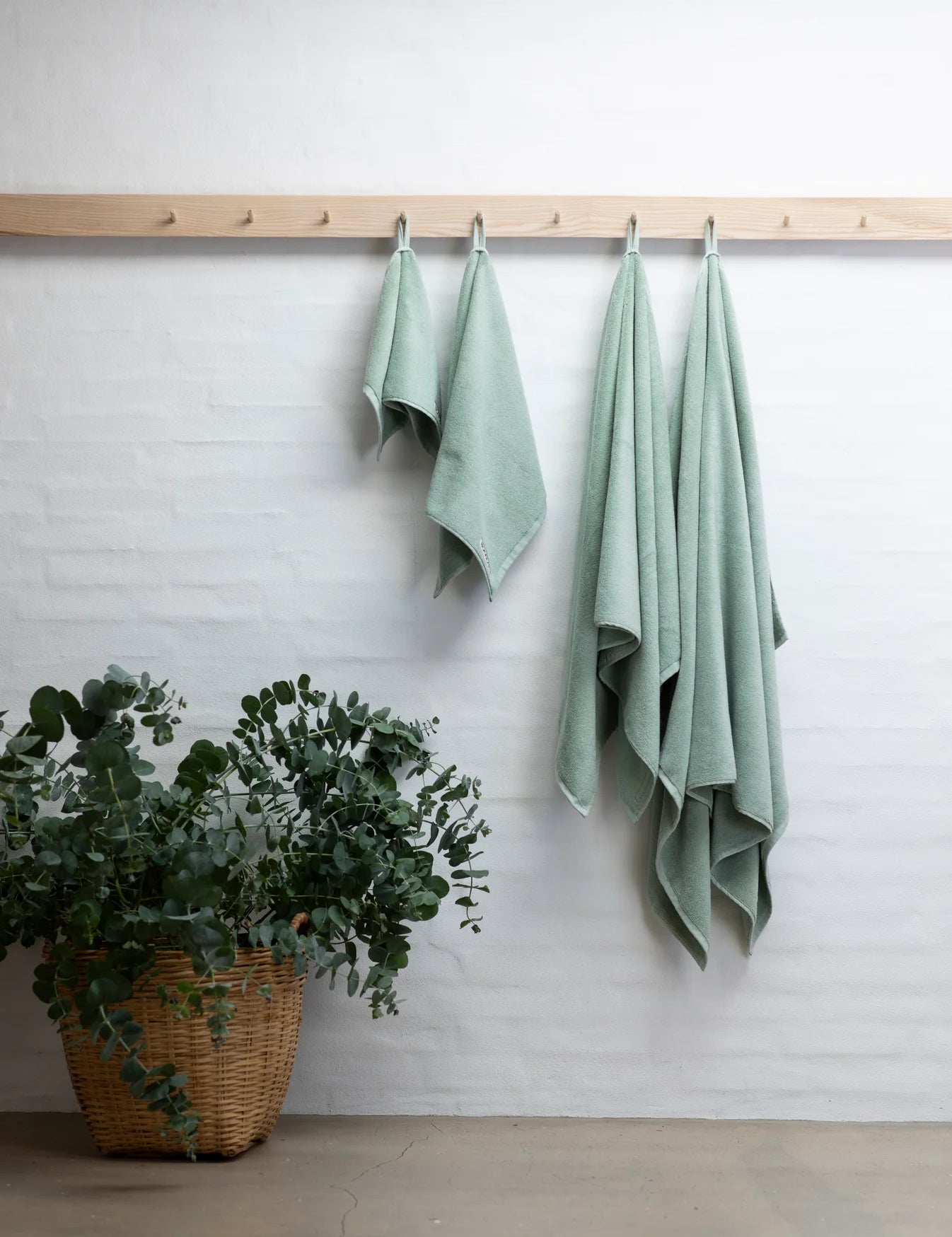 Bongusta_Solid_Towels__105_Lifestyle.webp