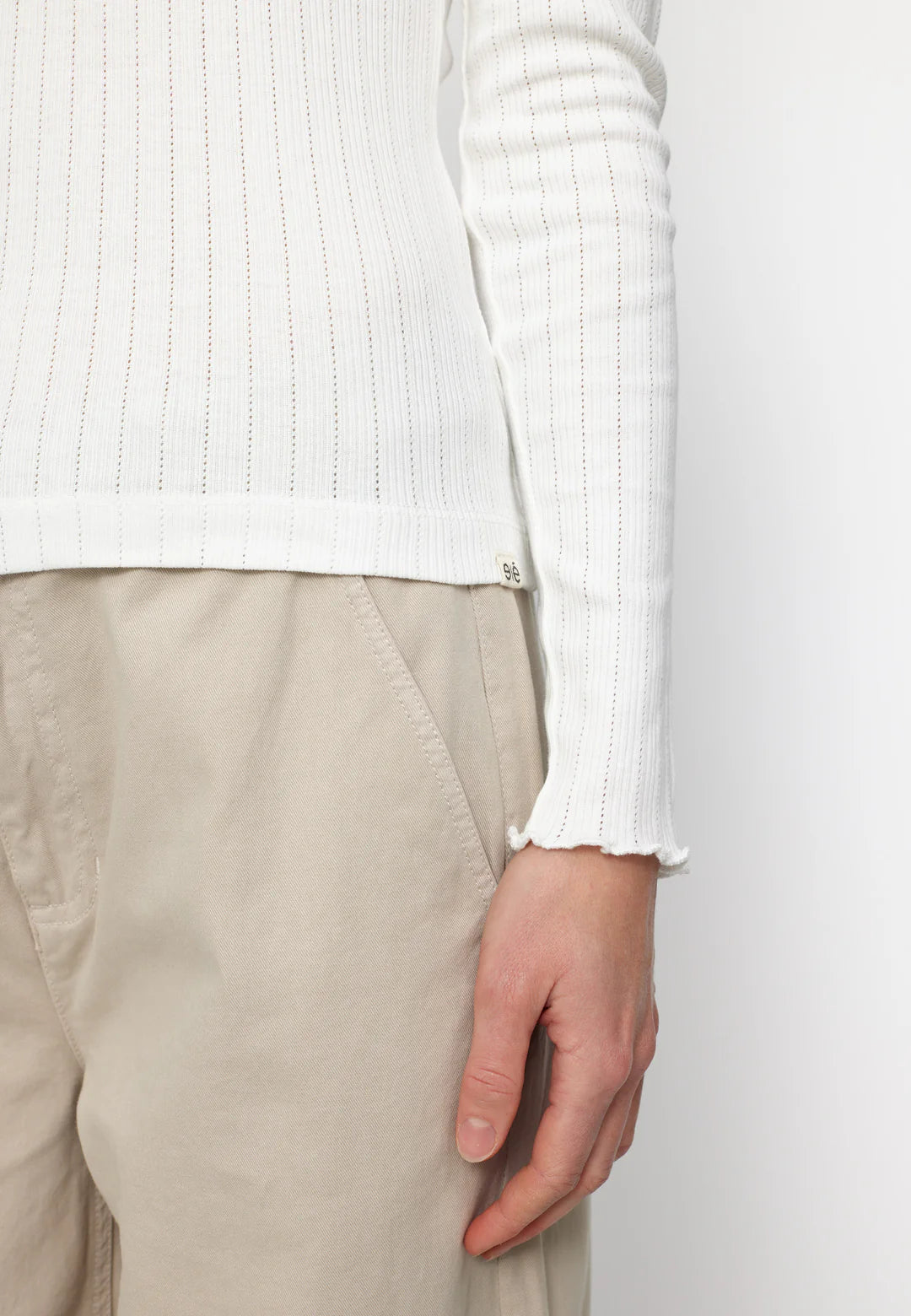 ESElla LS bluse med hulmønster - Snow White