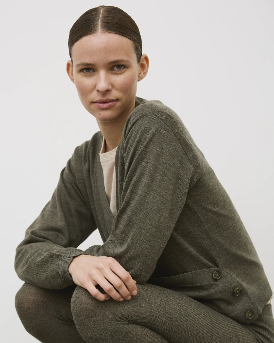 ESJill_Knit_Wrap_Top-Knit-ES425-317-291_Forest_Night-1_1080x_45563f9f-7ba6-450f-9b81-9017b3b860b4.webp