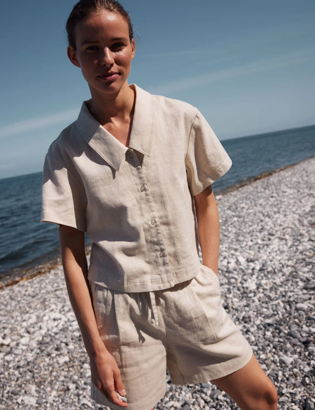 ESKiron_Shirt-Shirts_Blouse-ES225-325-187_Safari-1_1080x_3a1693c6-5591-4ac0-9770-05bcea499e9d.webp