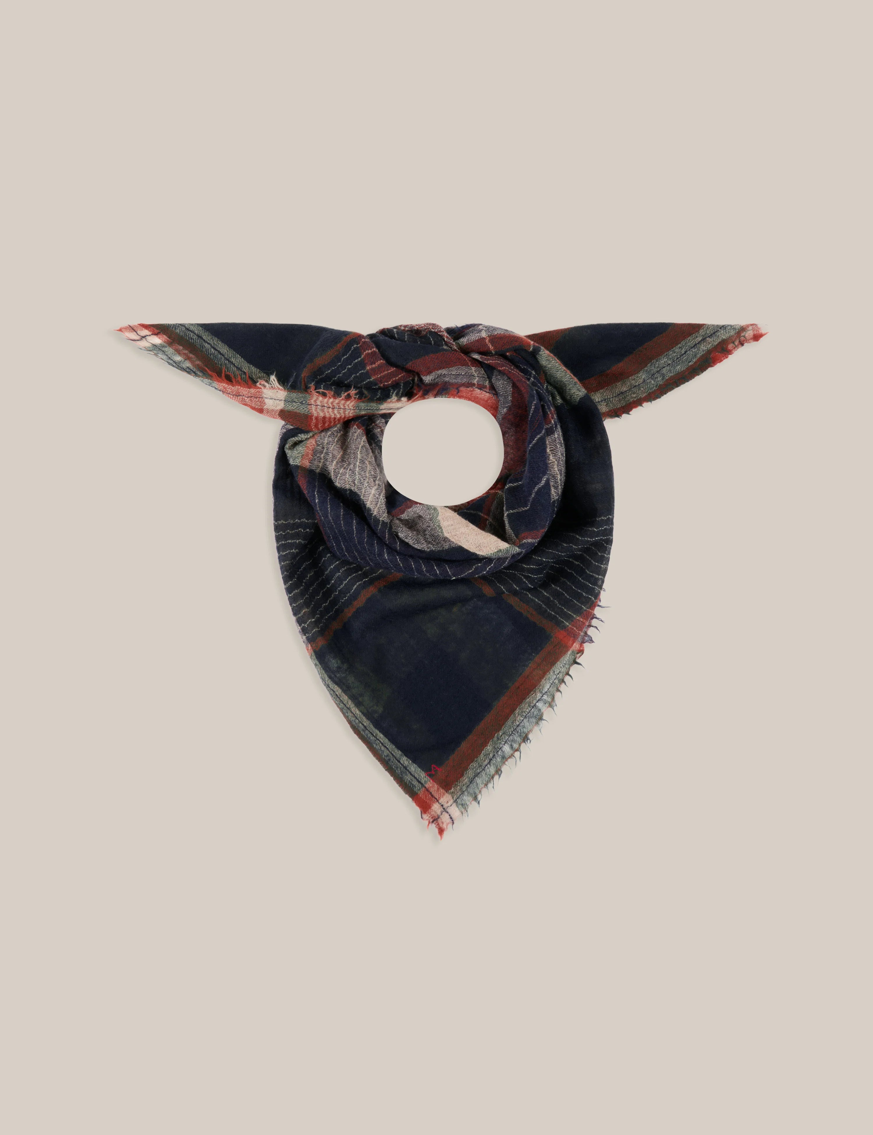 FOU3675203_3.webp