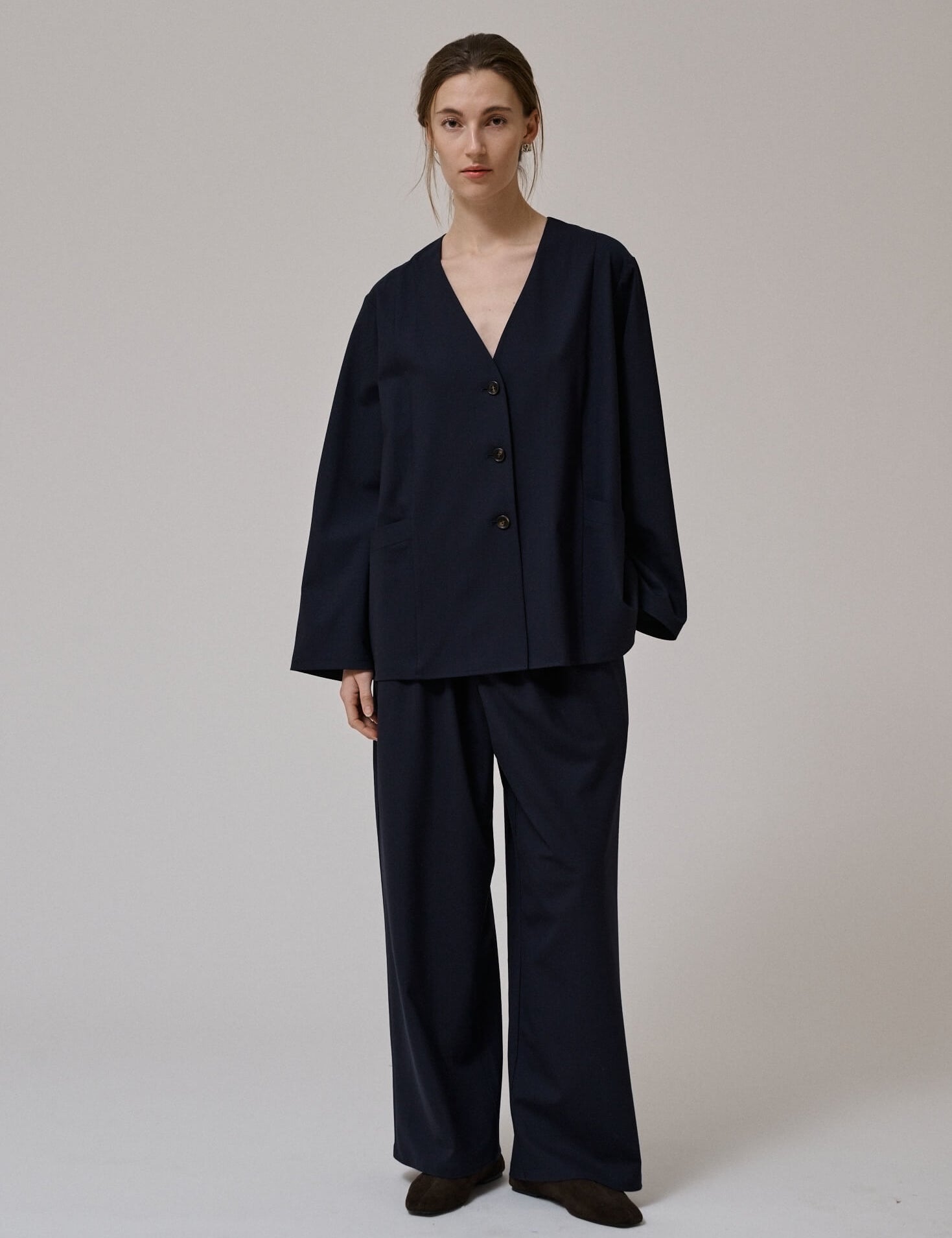 HAZY-STRAIGHT-PANT-AM11059-DARK-NAVY-FRONT.jpg