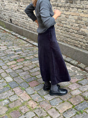 Pryma organic heavy corduroy skirt - Ink Navy