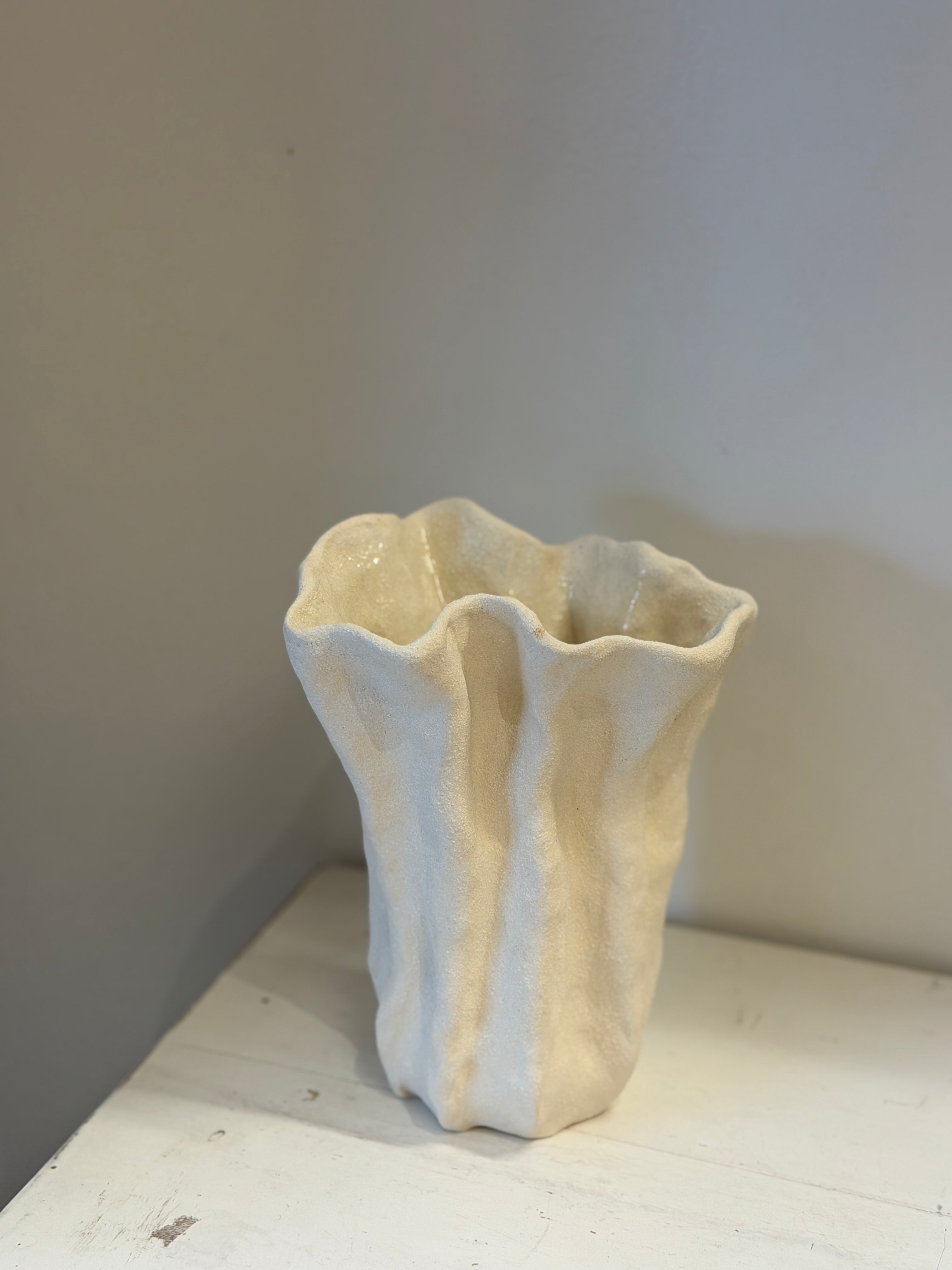 Bølget vase - lille