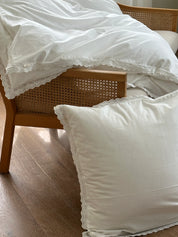 Jou Quilts · Sengetøj med broderie anglaise