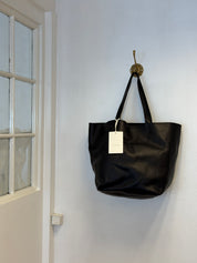 Full grain leather tote bag, Black