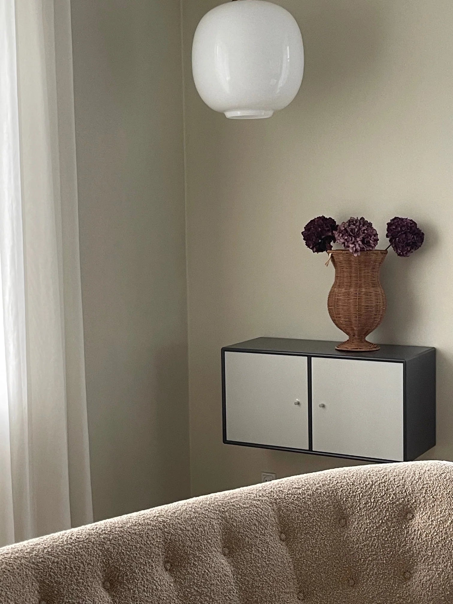 Jou rattan flower vase