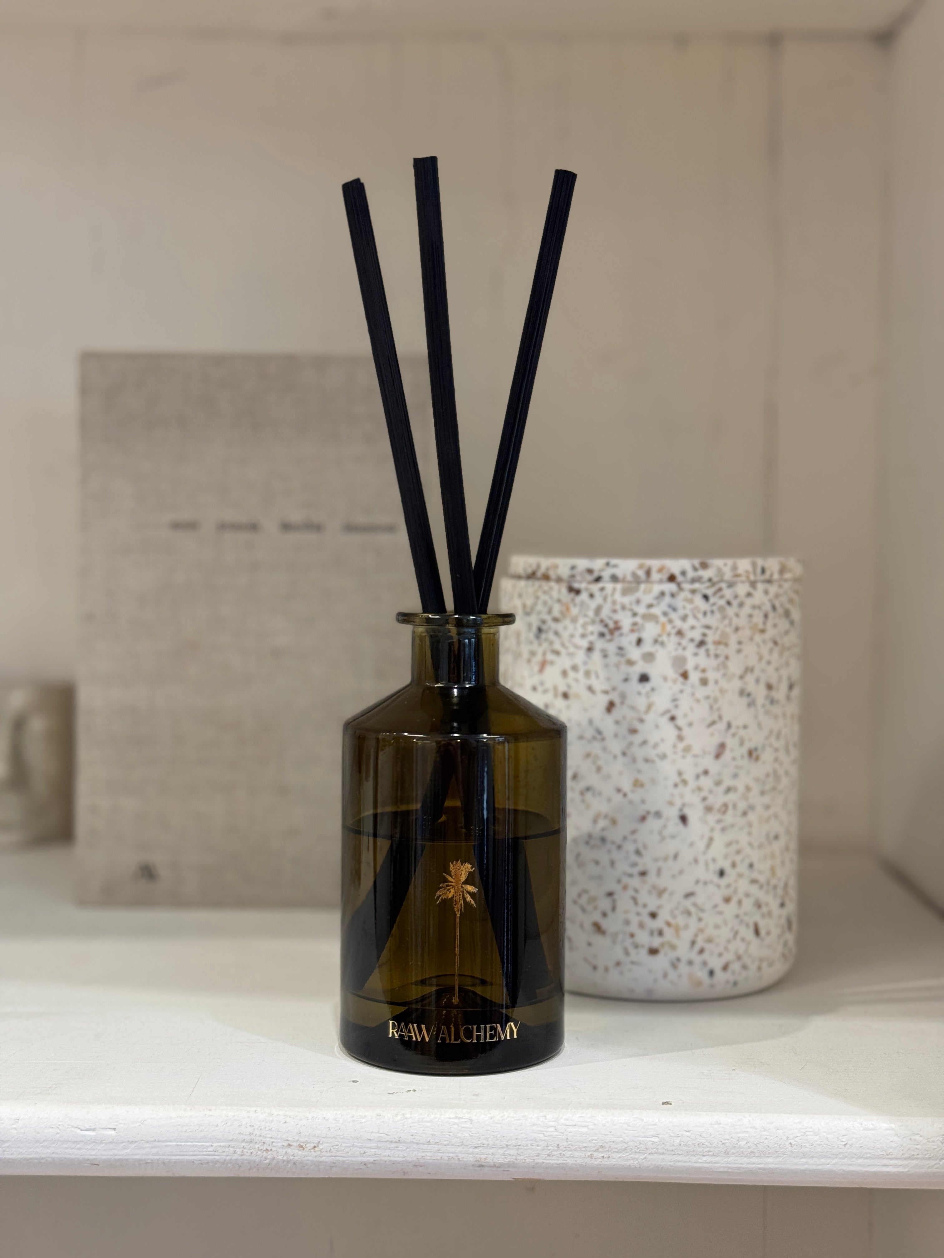 Diffuser - The minted fig