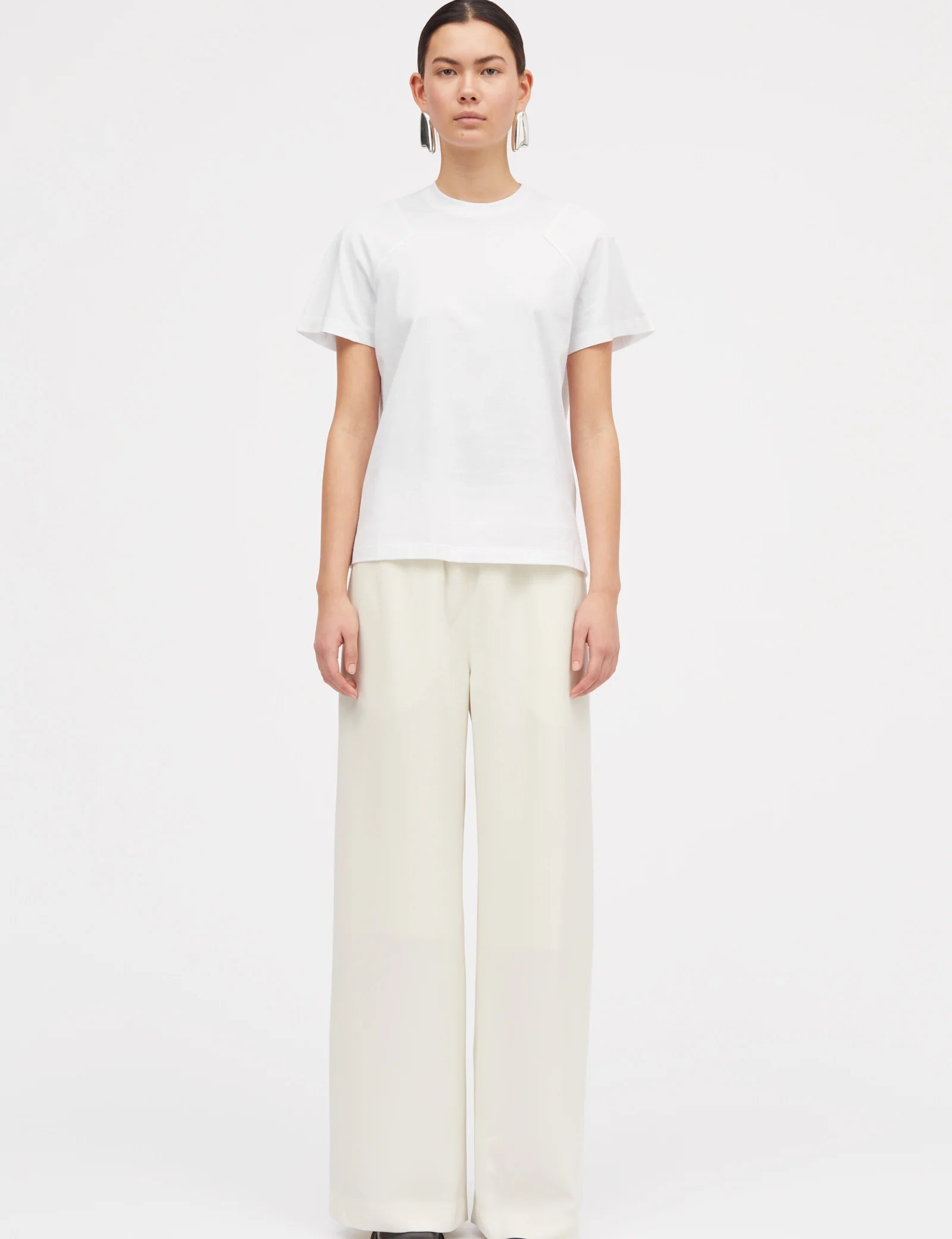 Laia_Cotton_Jersey-T-Shirts-99-9-001-3010-WHITE_1600x_f74953b6-716b-4f1b-96bb-d2b6934b6349.webp