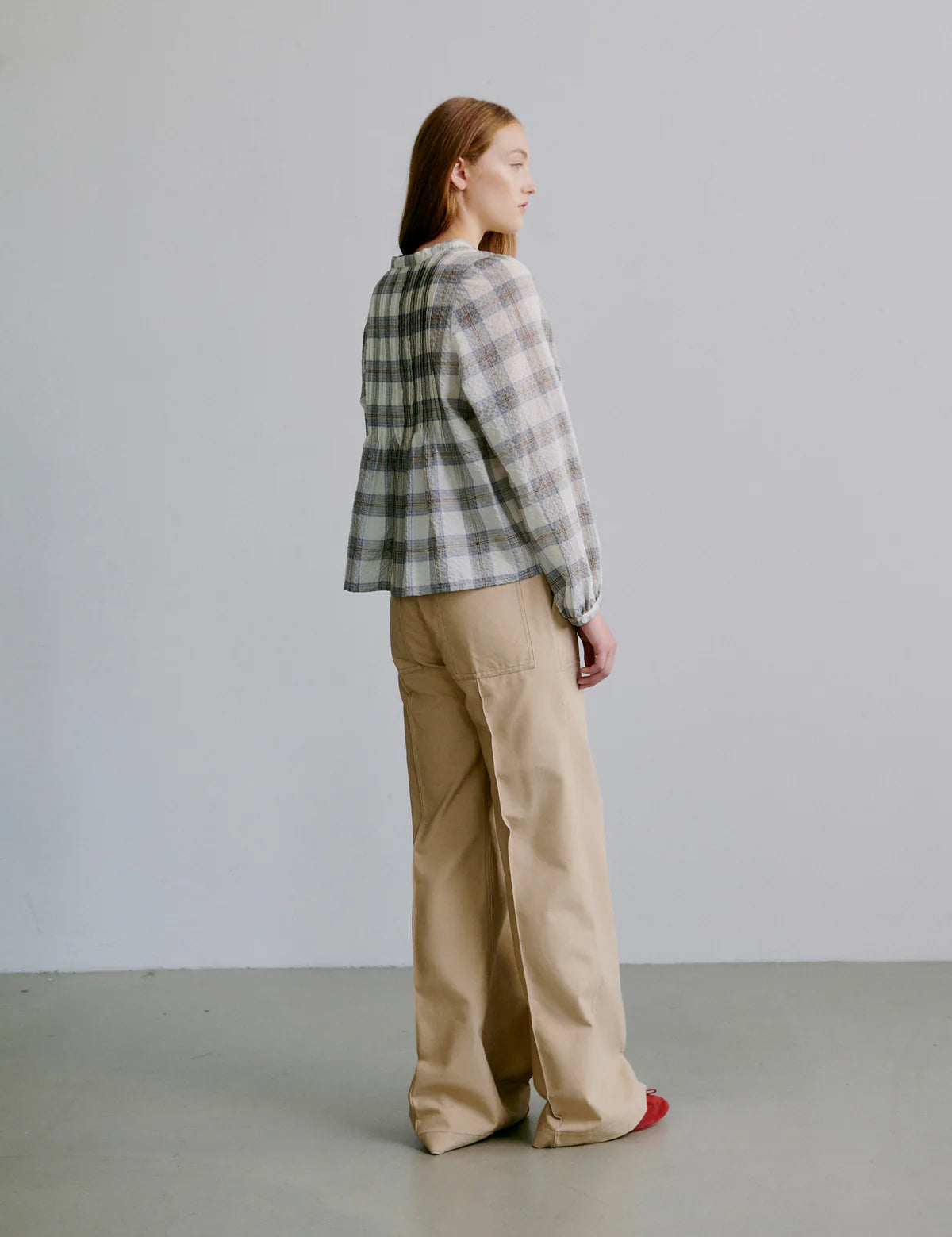 Nea-Whisper-Check-Fanny-Cornstalk-Model3-High-APOF.webp