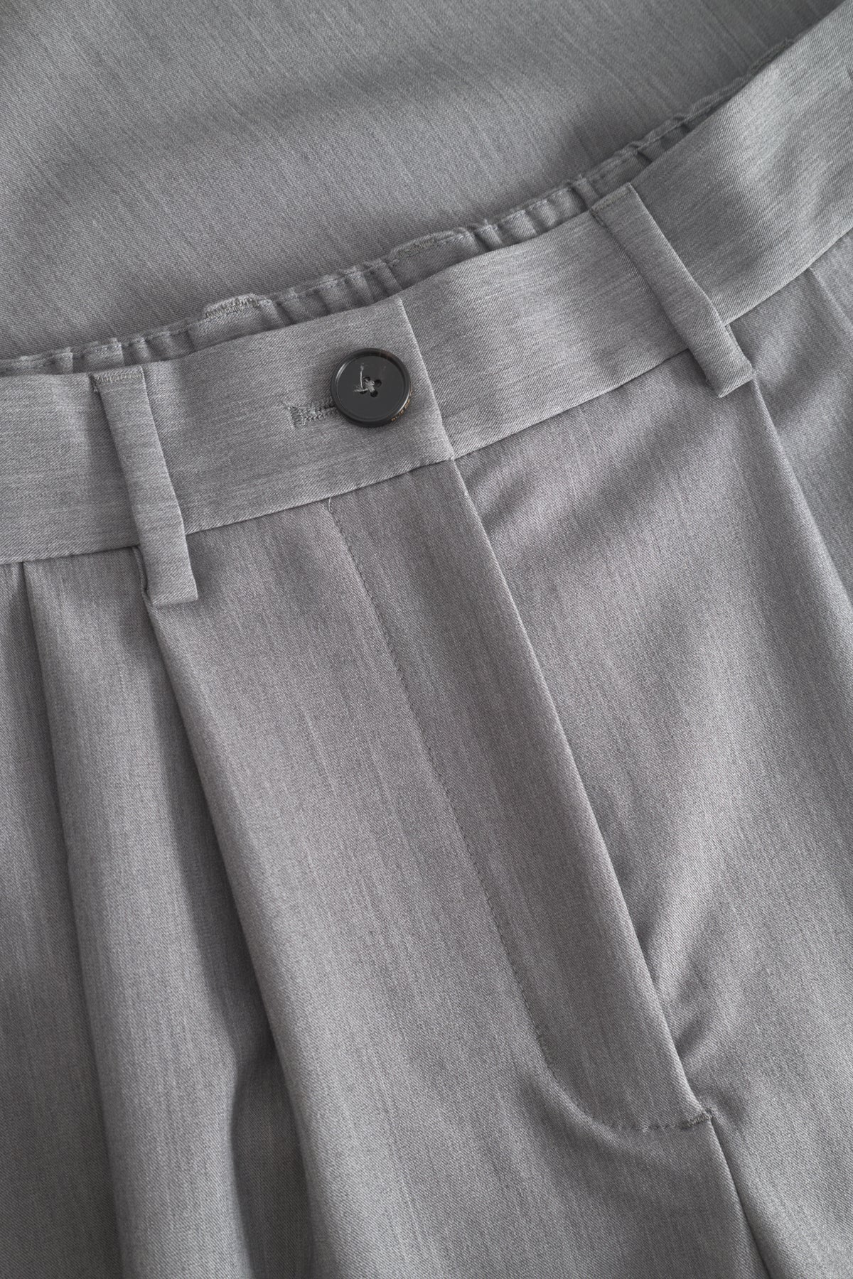 Pauletta Solid Tailoring pants