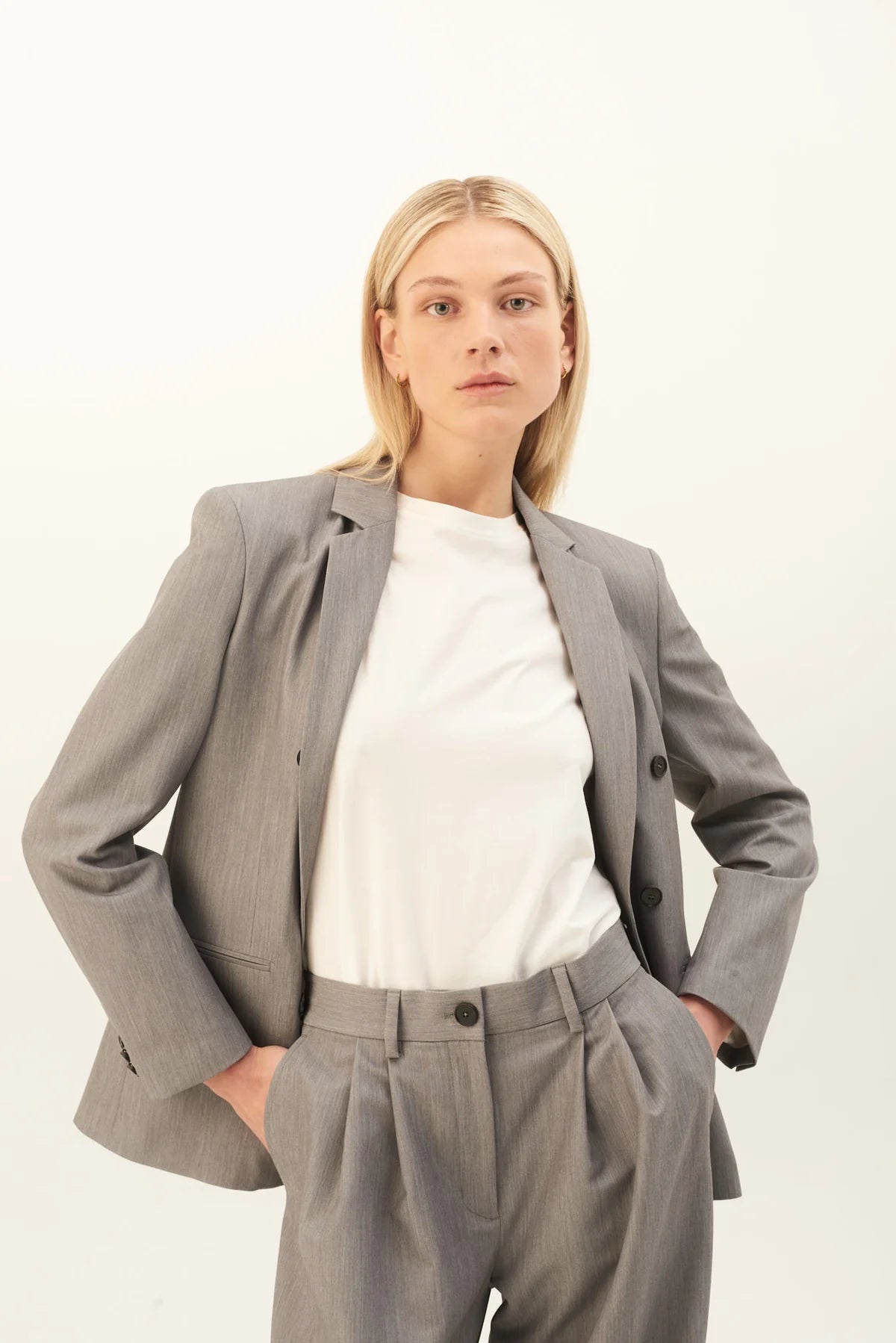 Pauletta Solid Tailoring pants