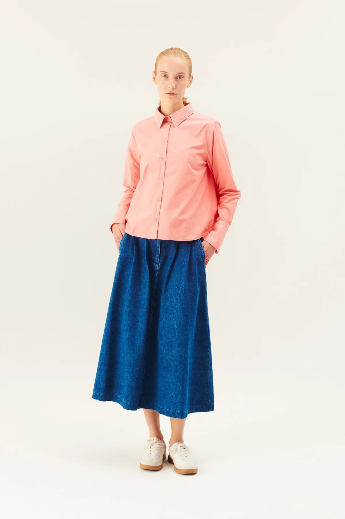 Pen washed indigo denim skirt