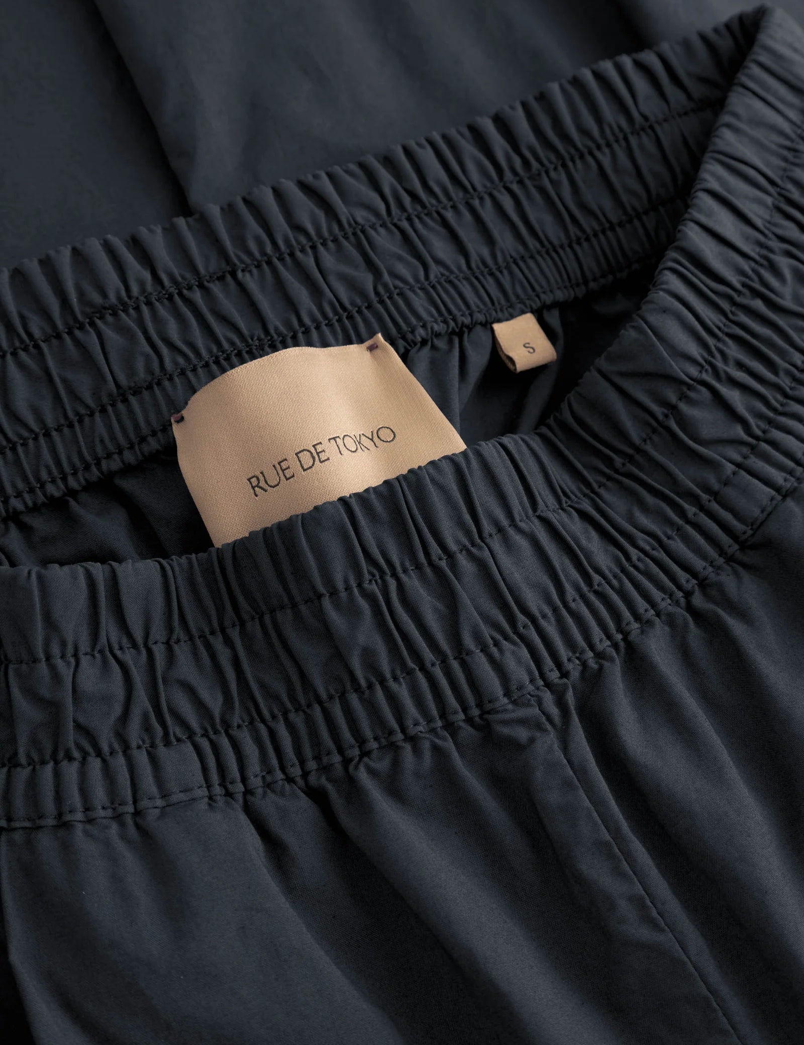 PIA_GMTD_POPLIN-Pants-26-3-026-0329-DARK_NAVY-1_3e520d13-ca50-44d1-9247-ea64fea9584b.webp