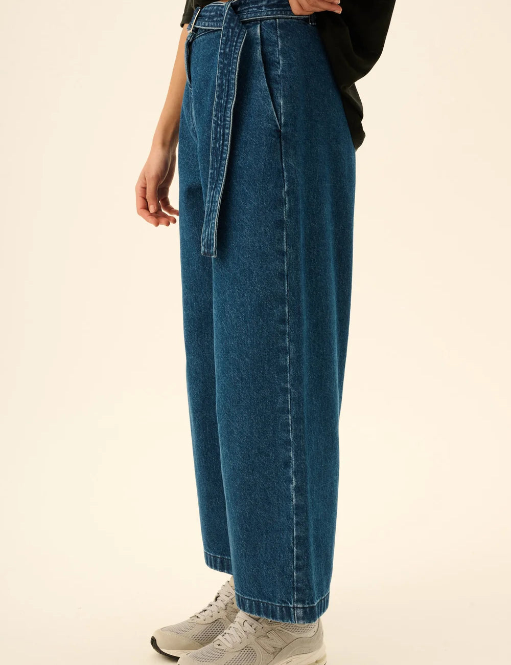 POLLINE_DENIM-Pants-26-4-030-0442-MALIBLUE-3.webp