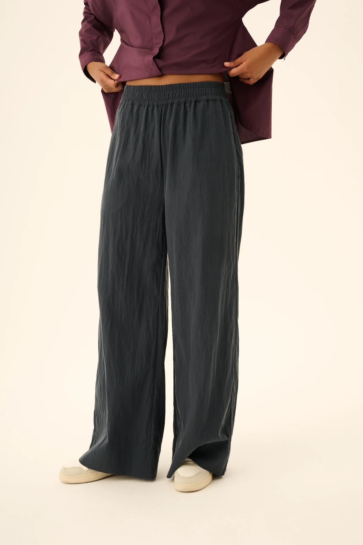 Prisila crinkled tencel pants - Dark navy
