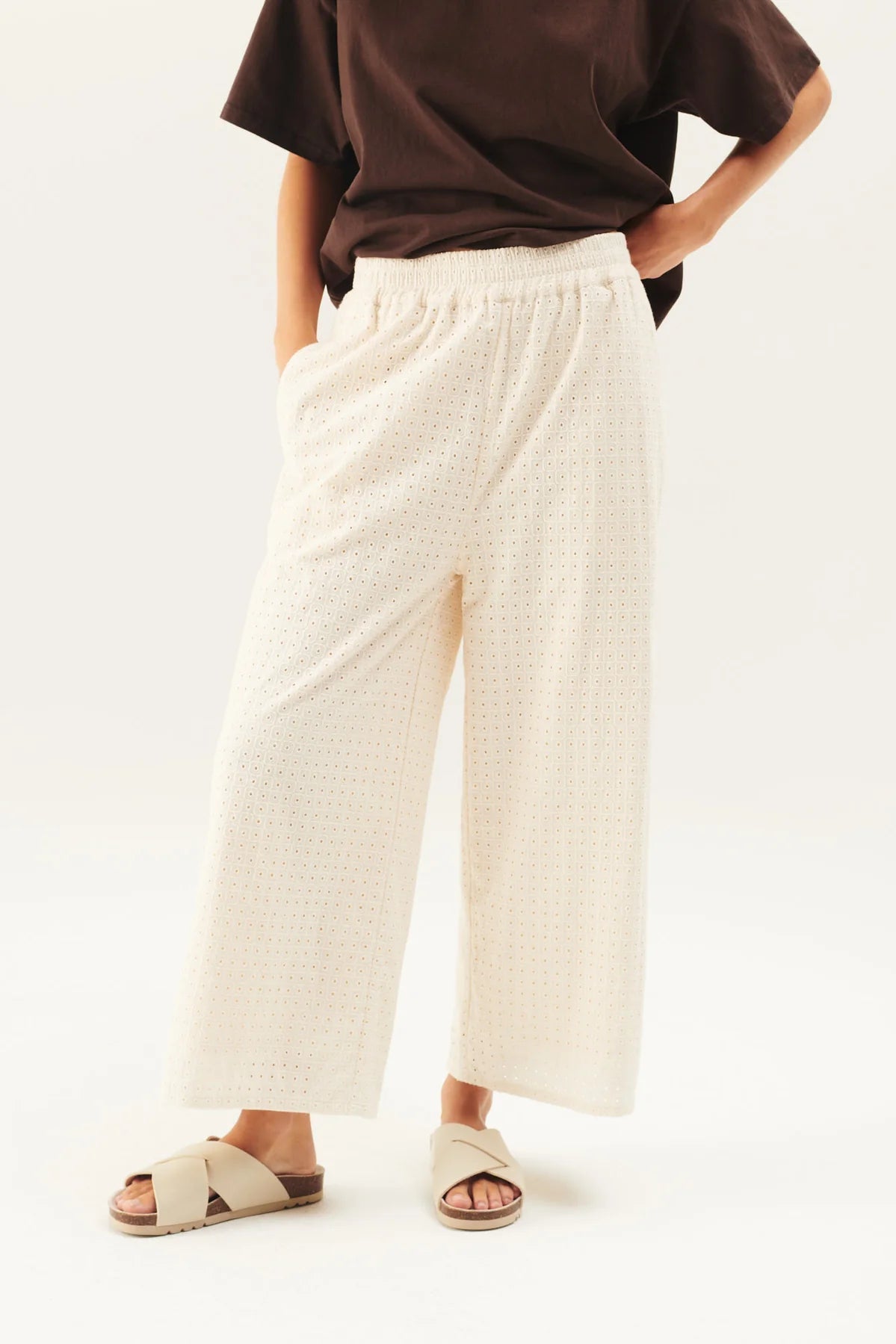 Prisi embroidery cotton pants - off white
