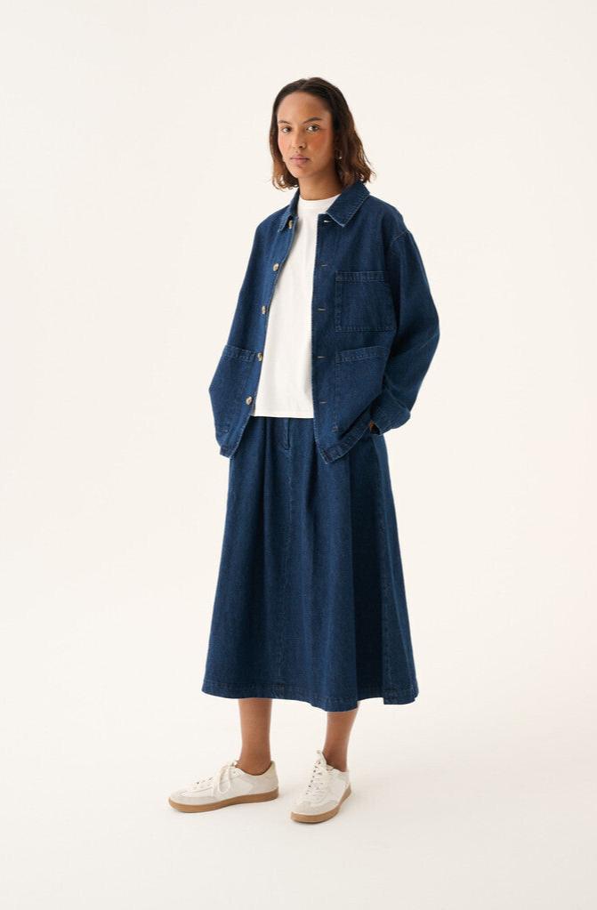Pen heavy denim skirt