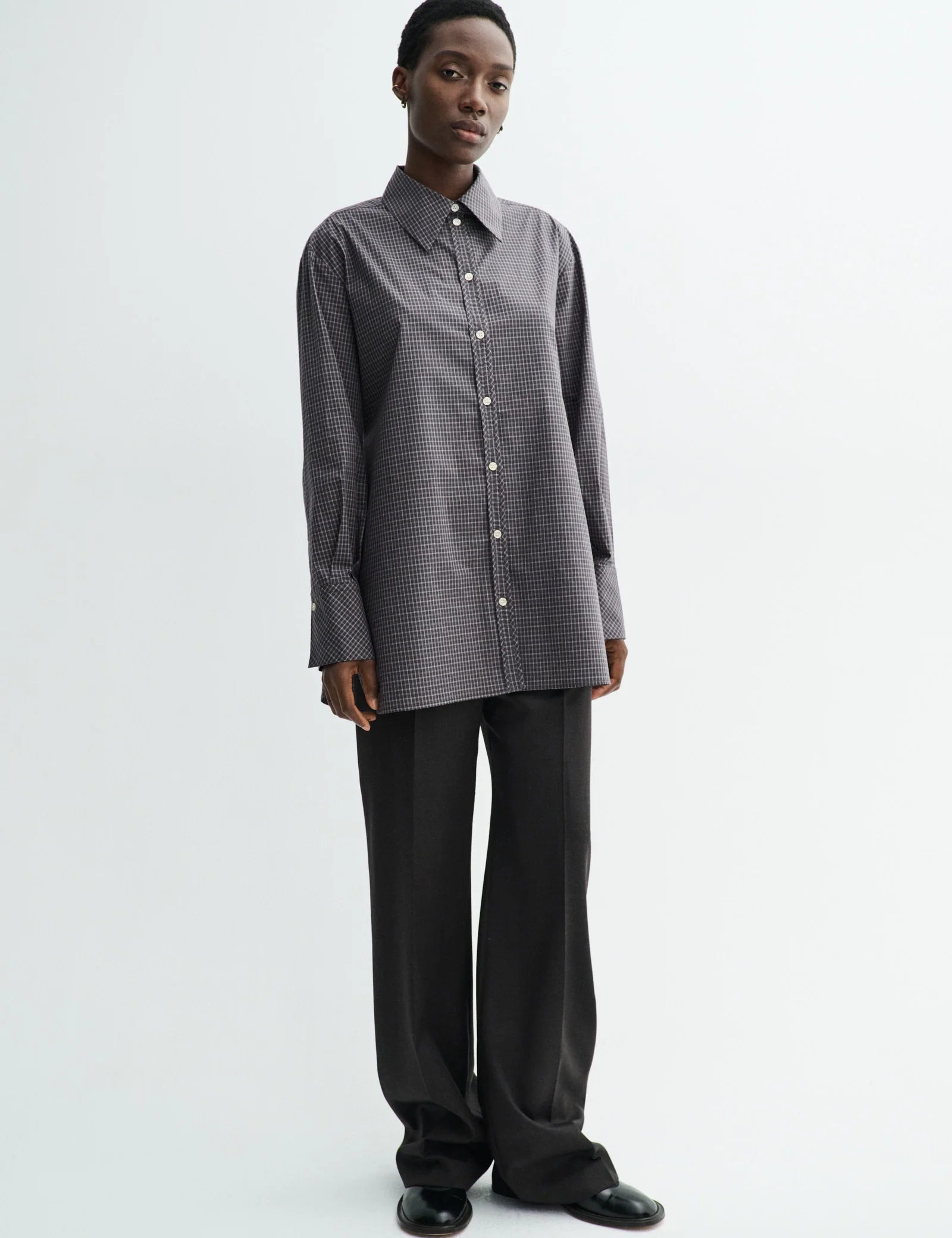 SEBASTIANA_CHECK_POPLIN-Shirts-26-3-204-3034-CHARCOAL_CHECK.webp