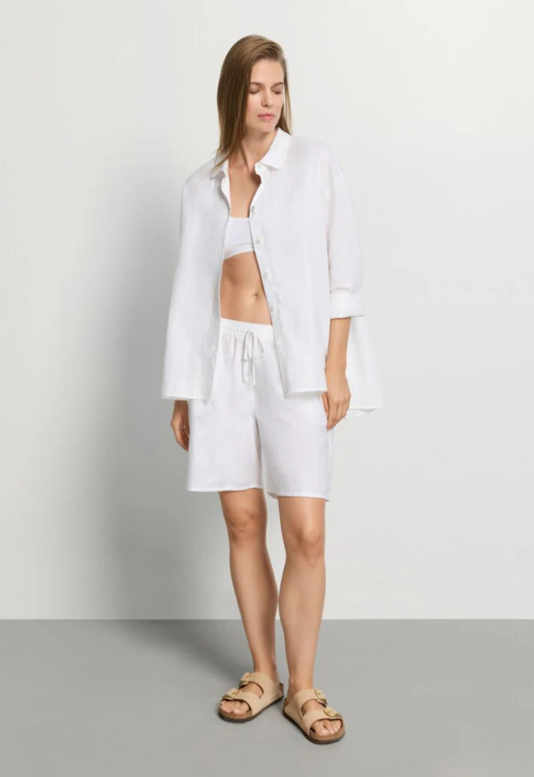 Hanro · Hvid hørskjorte