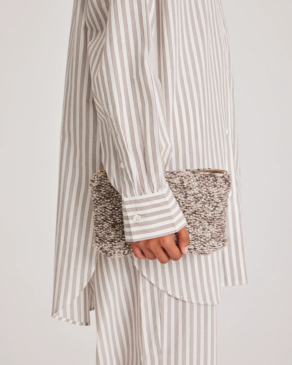 Stine_Clutch_Bag-Accessories-GL11855-858_Ecru_Brown-2.webp
