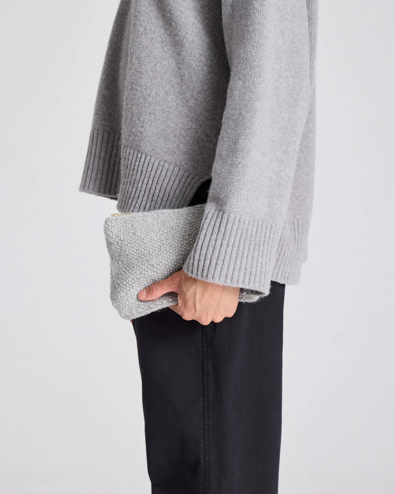 Stine_Clutch_Bag-Accessories-GL11855-989_Grey_Melange-2.webp