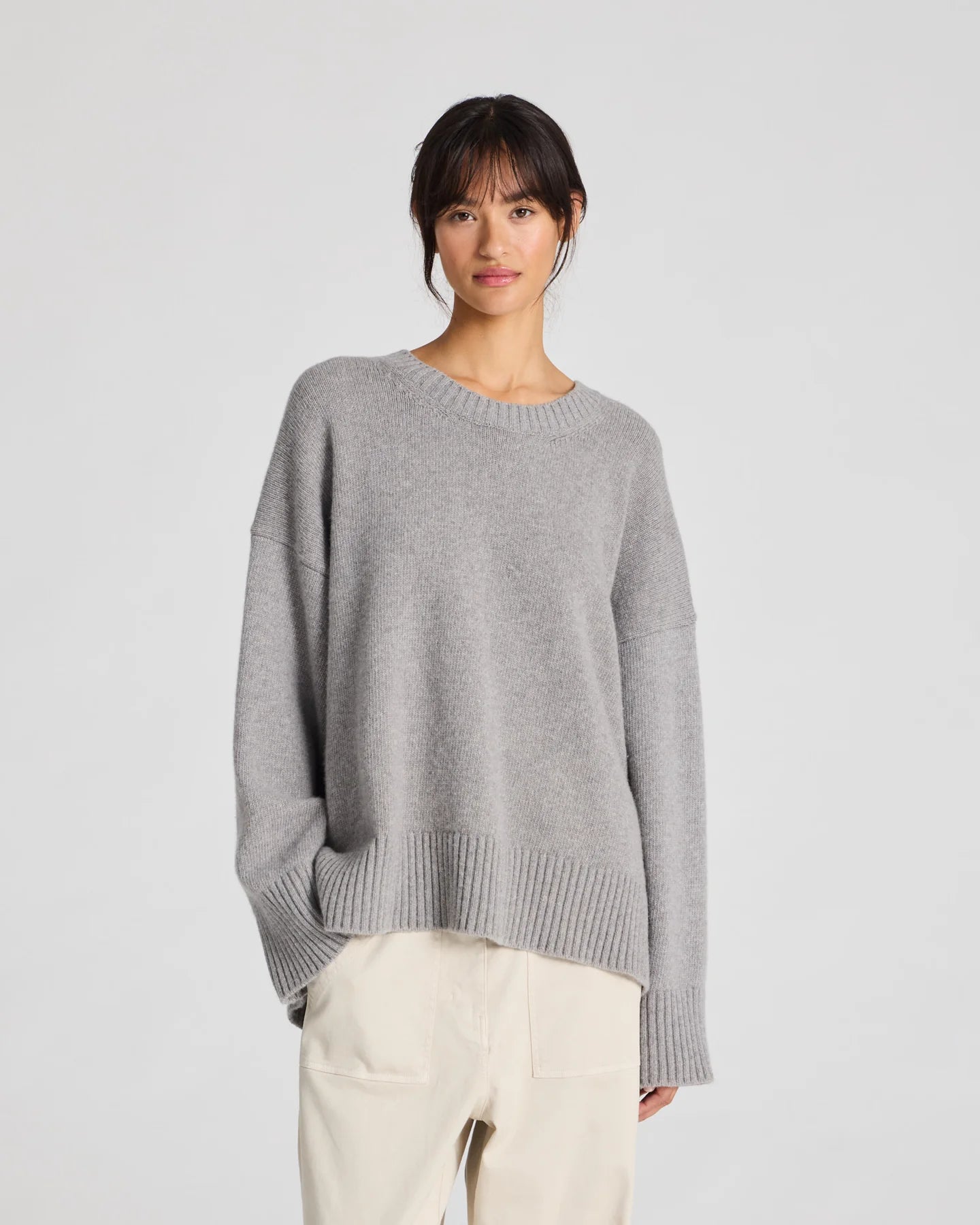 Vigga_Lambswool_Jumper-Knit-GL11743-602_Grey_Melange-1_1440x1800_9c0779b8-64cf-4a12-9a3d-c909a02a002e.webp