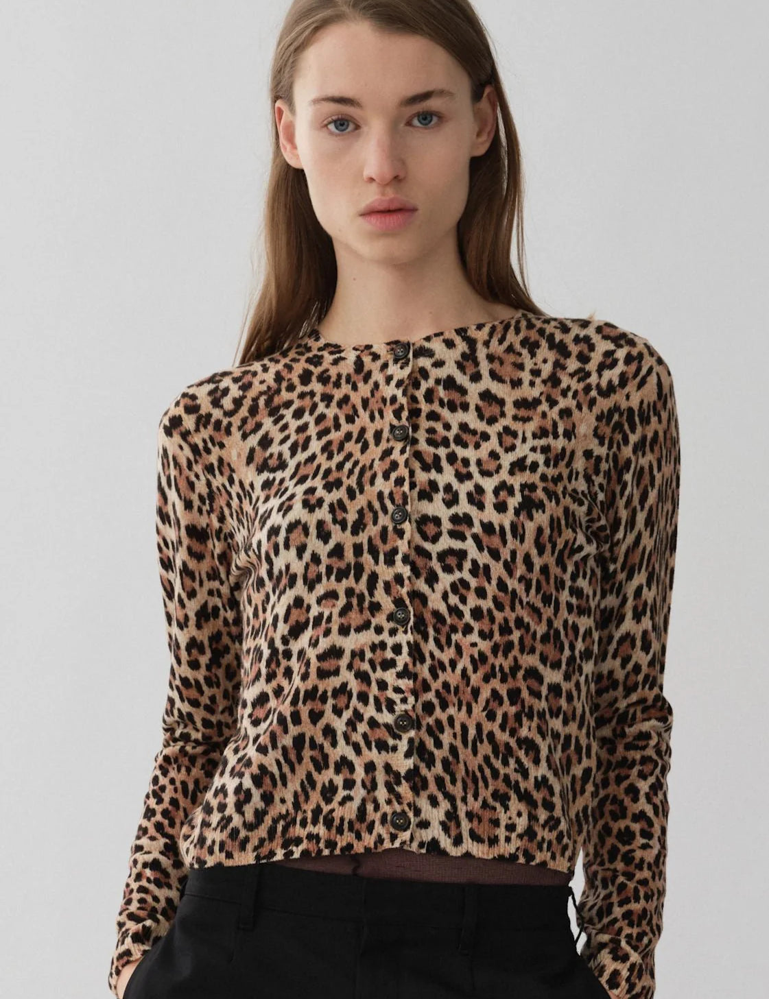 Women_s_O-Cardigan_-_Leopard_1.webp